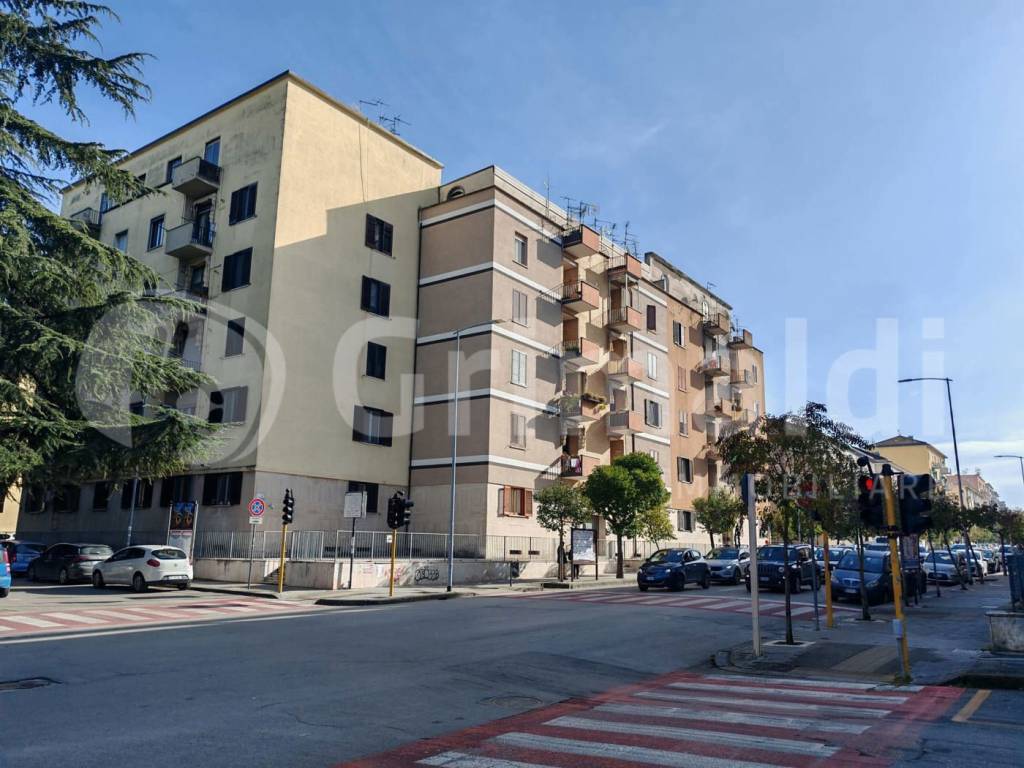 Appartamento a Benevento in Viale A. Mellusi - Foto 3