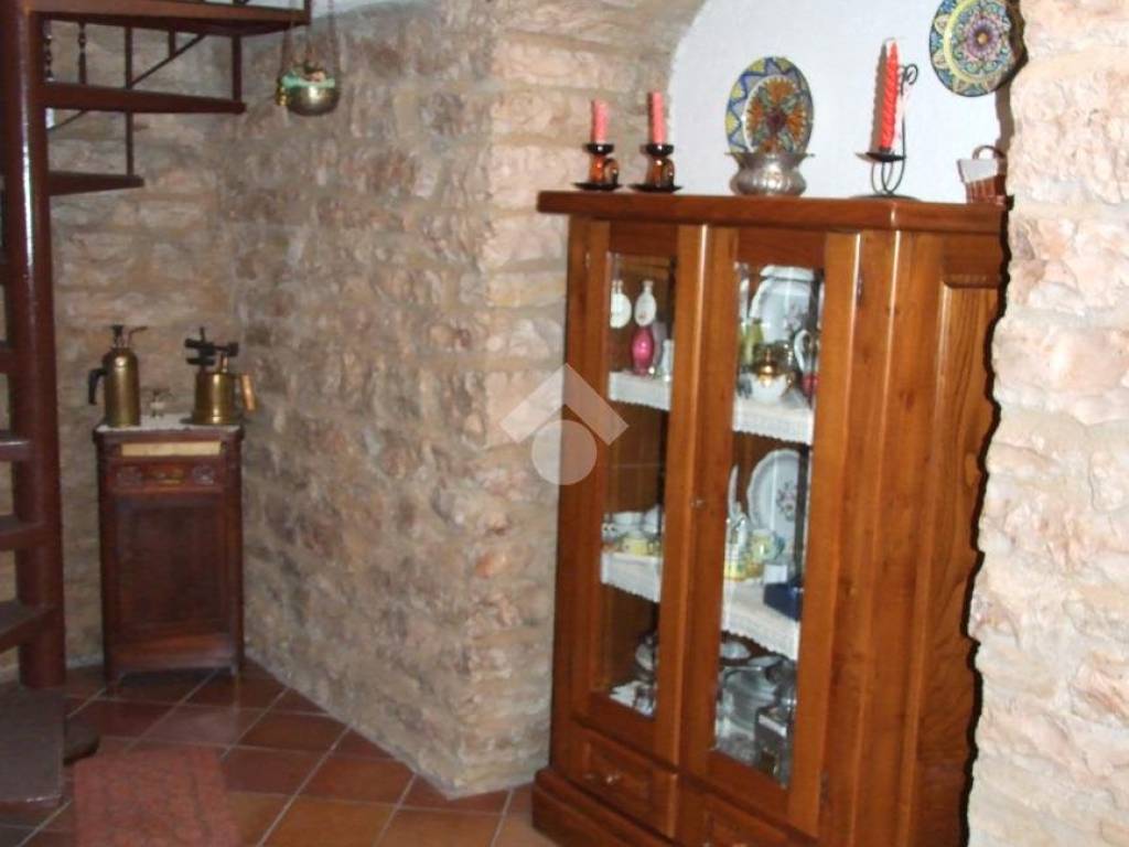 Appartamento a Spello in Via Porta Prato - Foto 4