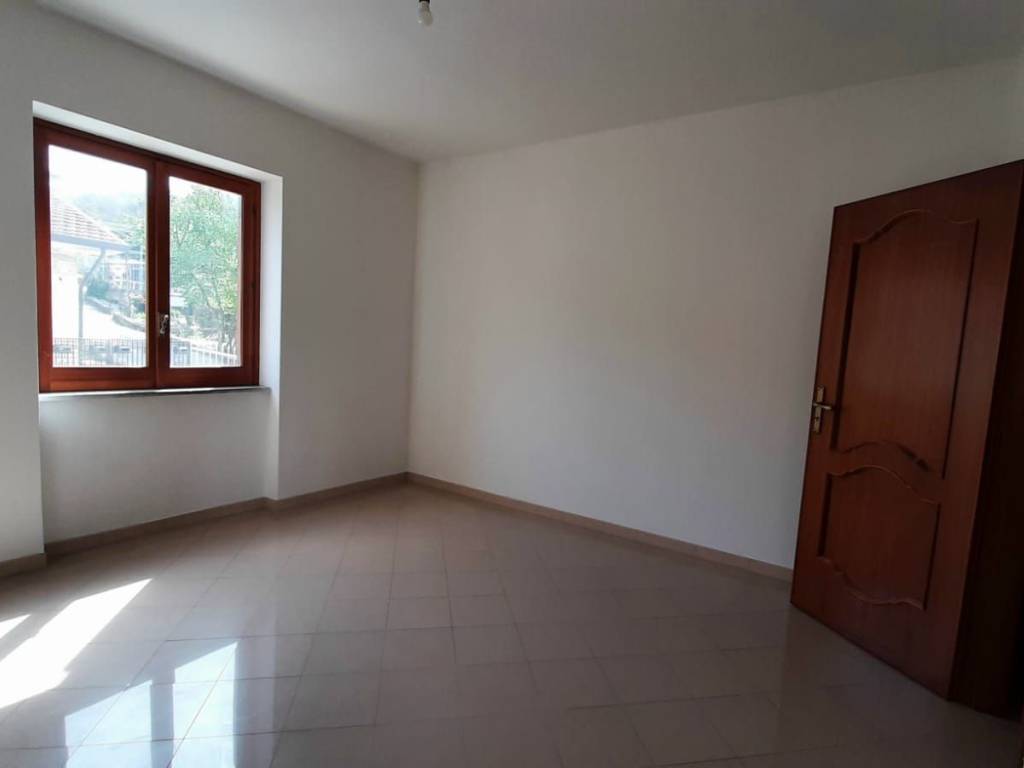 Appartamento a Atripalda in Via Comunale Cerzete, 2 - Foto 5