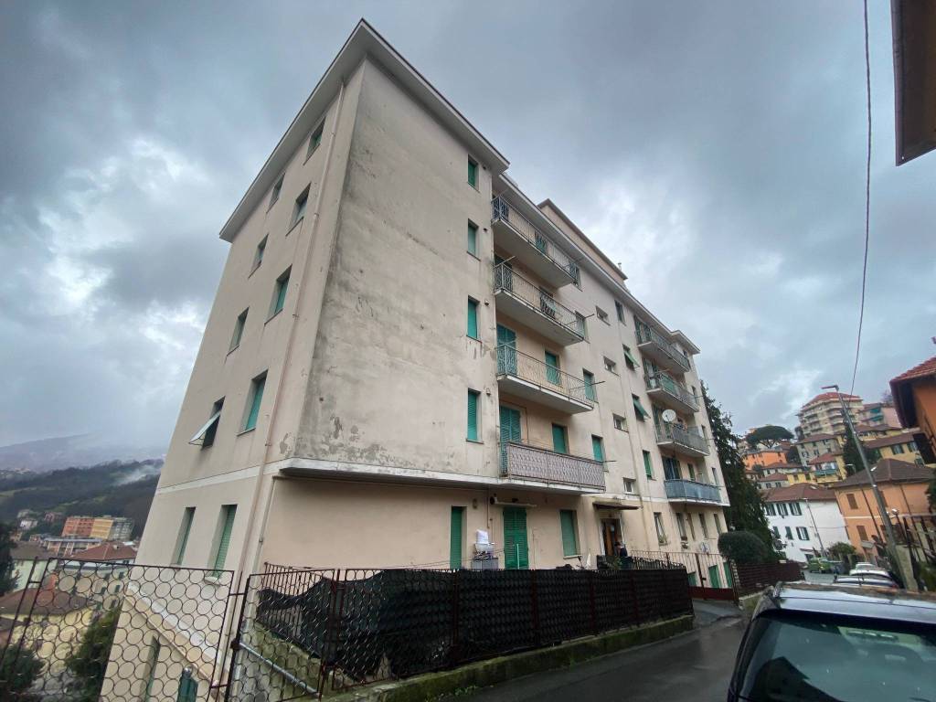Appartamento a Genova in Via Val d'Astico, 19 - Foto 2