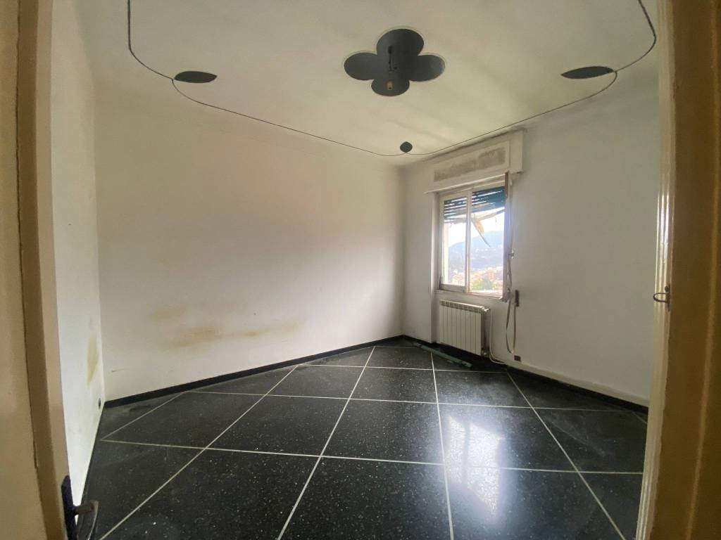Appartamento a Genova in Via Val d'Astico, 19 - Foto 4