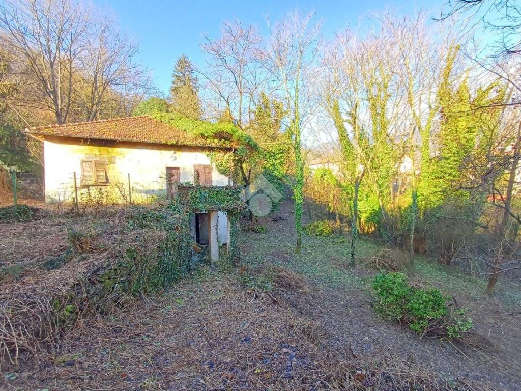 Casa indipendente a Savignone in Via Natale Gallino, 31 - Foto 4