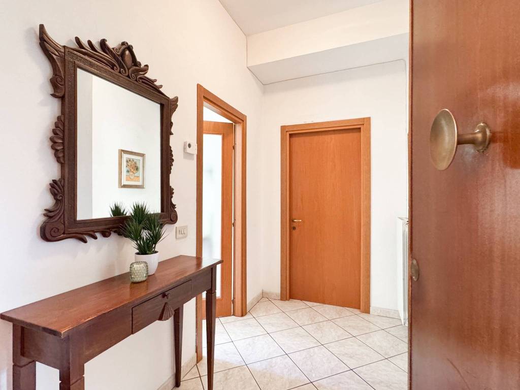 Appartamento a Siena in Via Astolfo Petrazzi, 7 - Foto 2