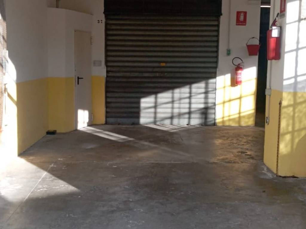 Box / garage a Genova in Via Don Vincenzo Minetti, 8 - Foto 5