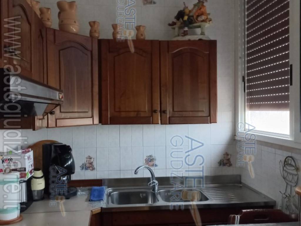 Appartamento a Brindisi in Via Giancarlo Bovio, 34 - Foto 2