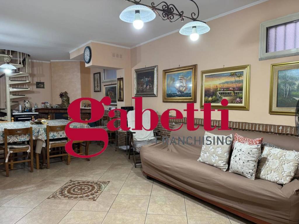 Villa a Marcianise in Via De Sanctis, 114 - Foto 3