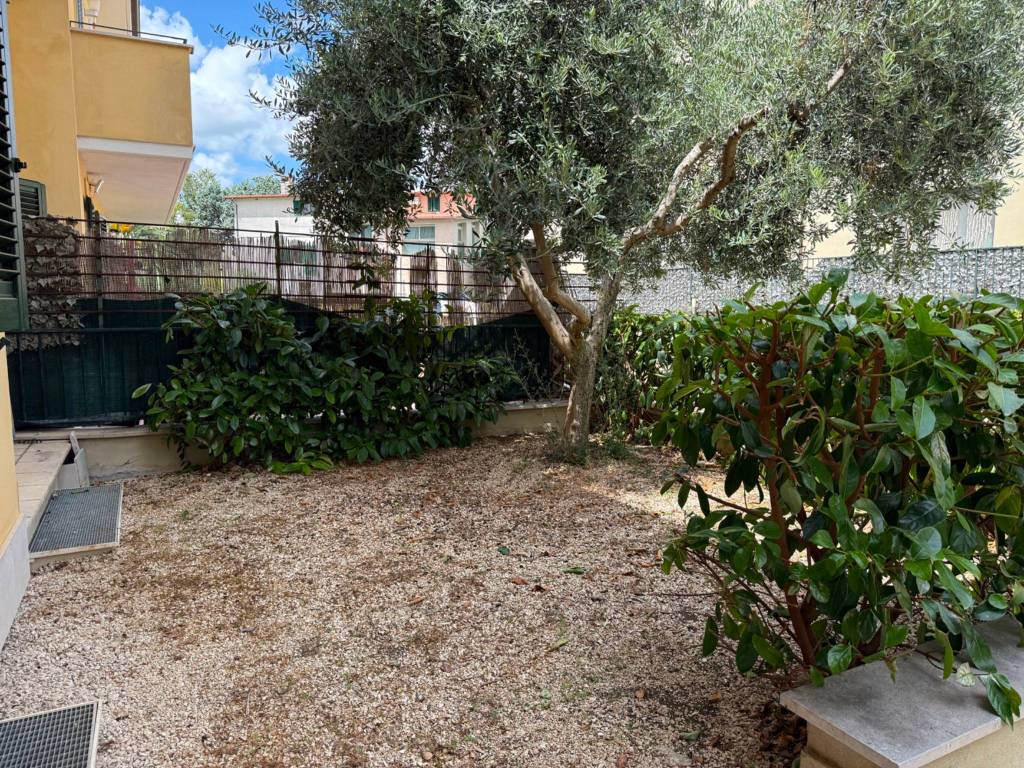 Villetta a schiera a Nerola in Via Maremmana - Foto 4