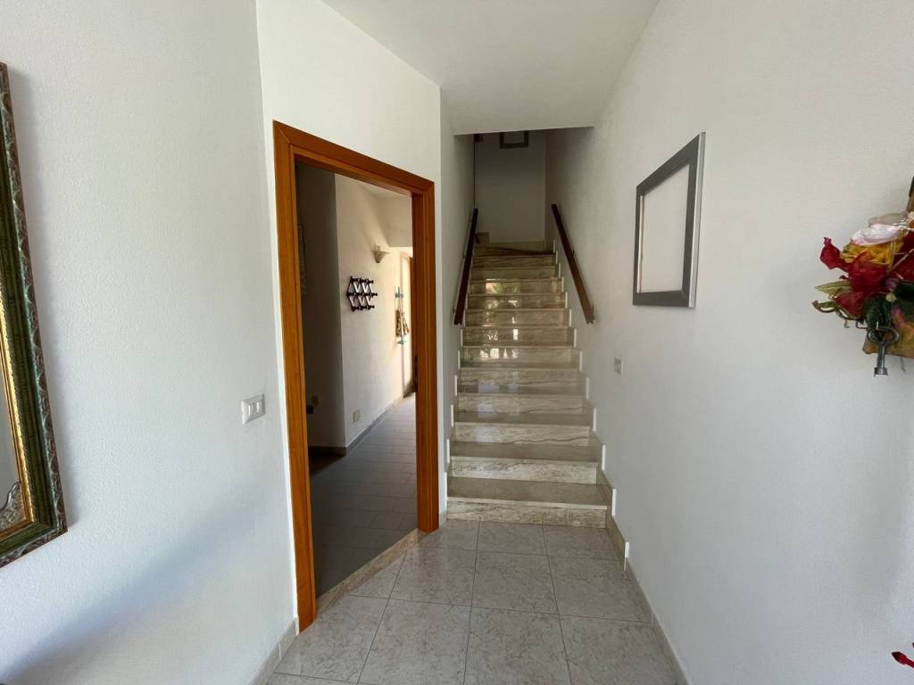 Villa a Sant'antioco in Via Giacomo Matteotti - Foto 3
