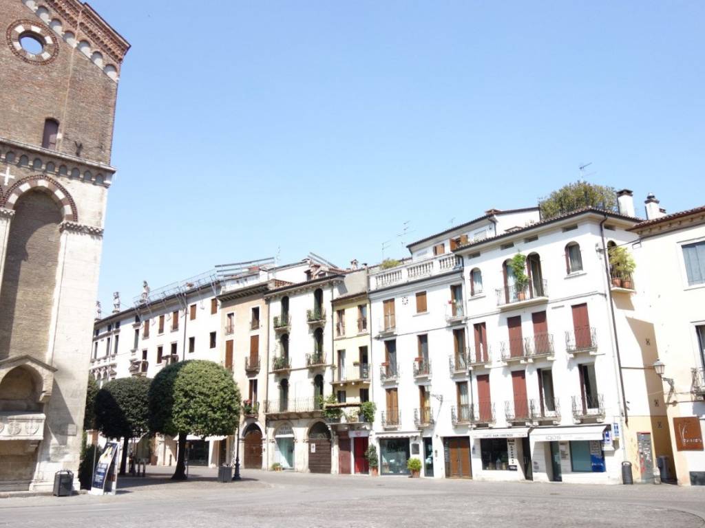 Palazzo / stabile a Vicenza in Piazza San Lorenzo - Foto 3