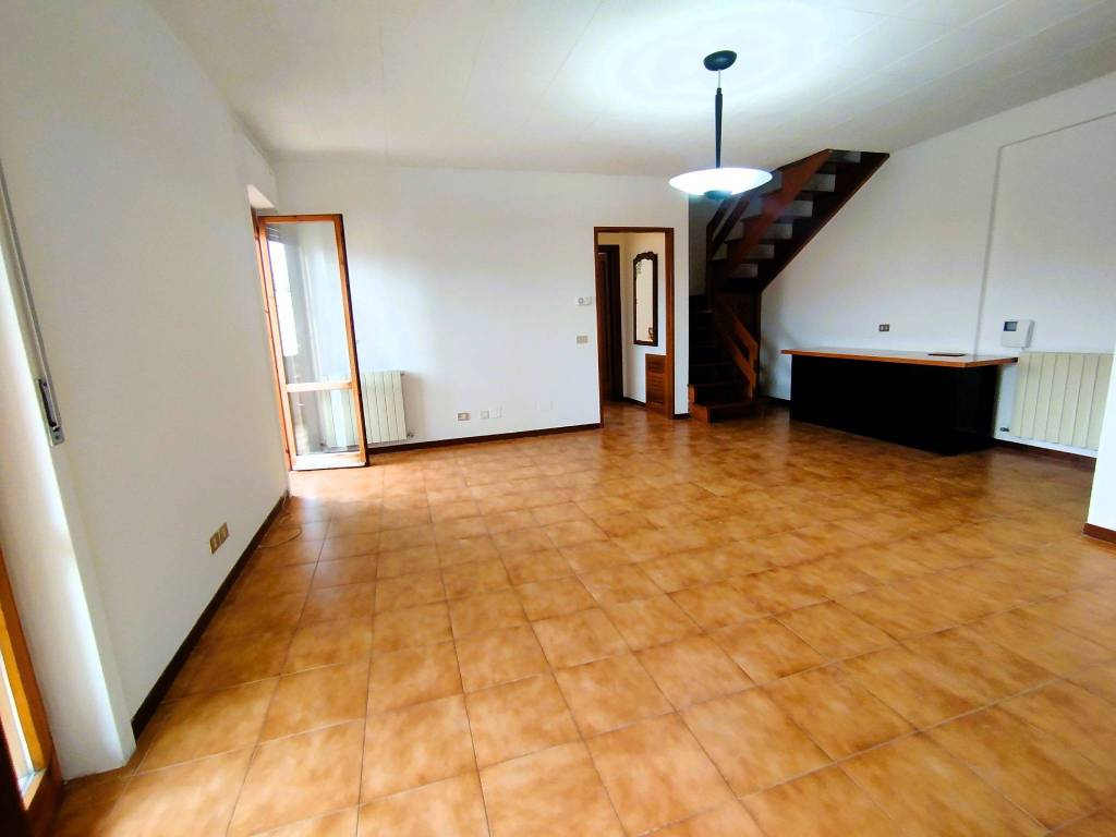 Appartamento a Perugia in Via Giuseppe Lunghi - Foto 3