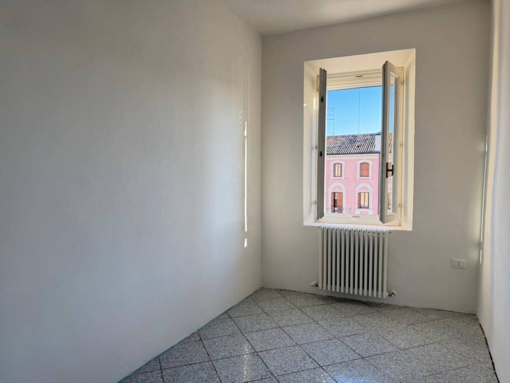 Appartamento a Gonzaga in Piazza Giacomo Matteotti, 55 - Foto 5