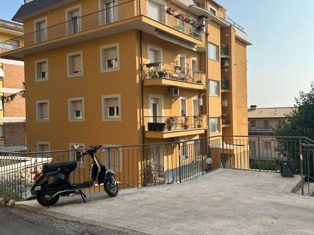 Appartamento a Perugia in Via Goffredo Mameli, 37 - Foto 2