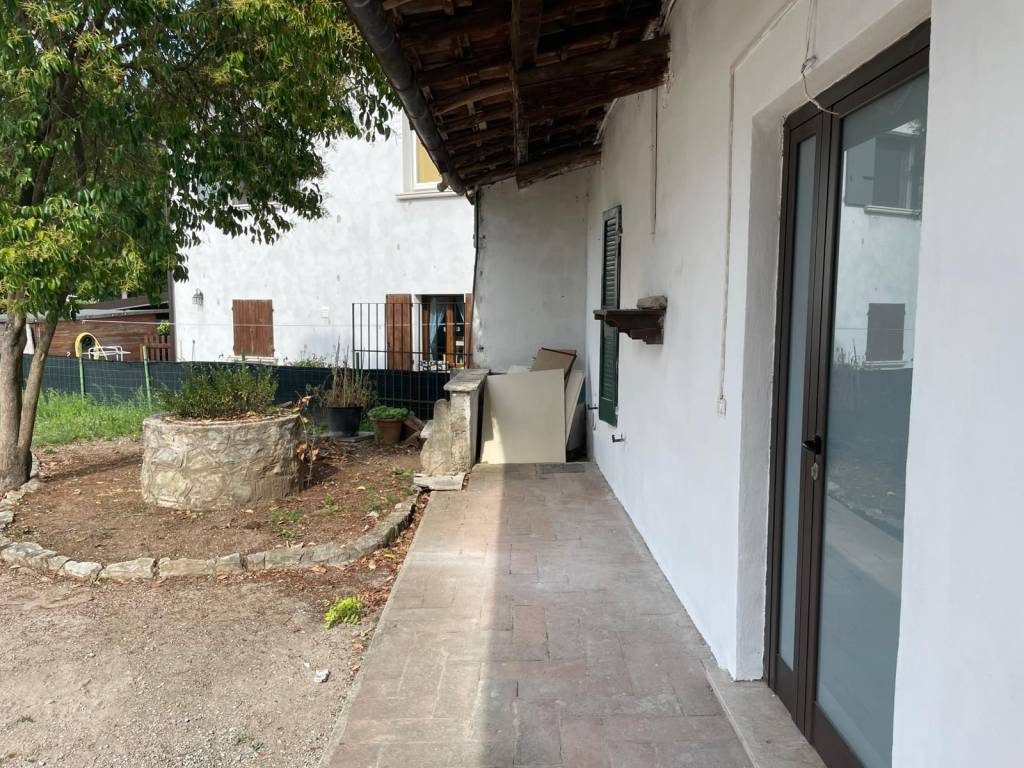 Appartamento a Lonato del garda in Via San Cipriano - Foto 4