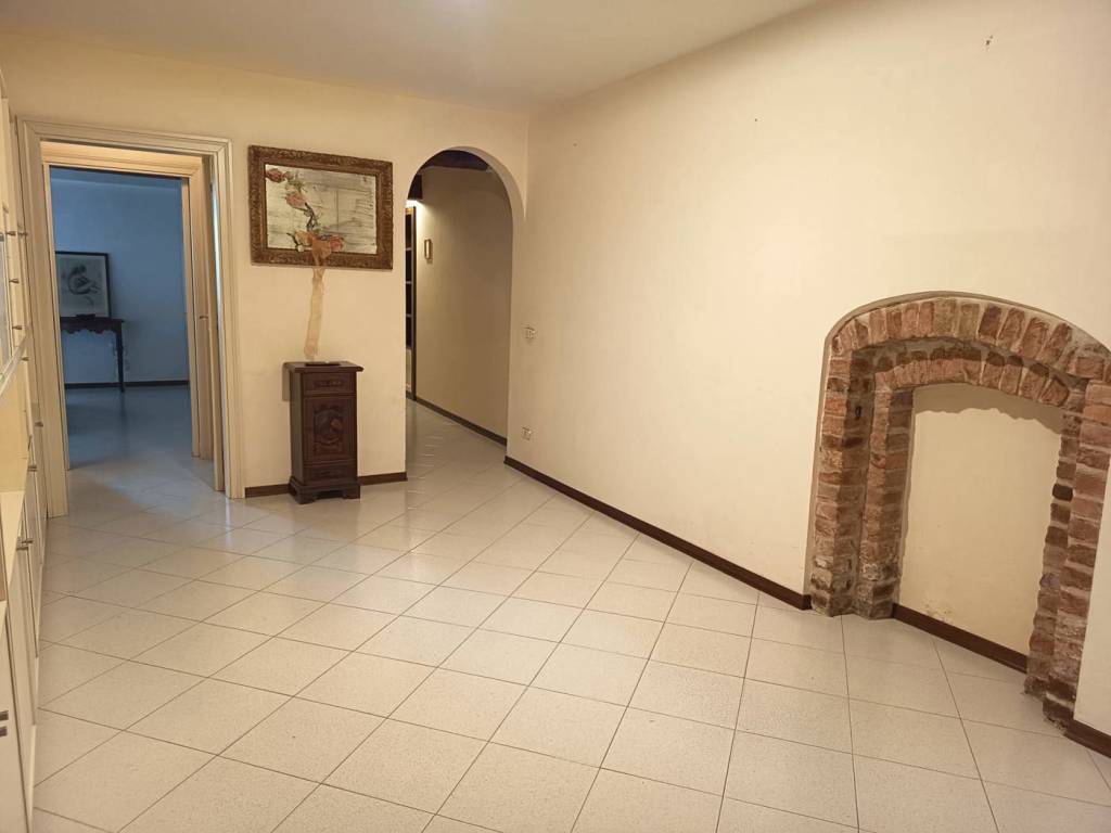 Appartamento a Siena in Via Dei Montanini - Foto 3