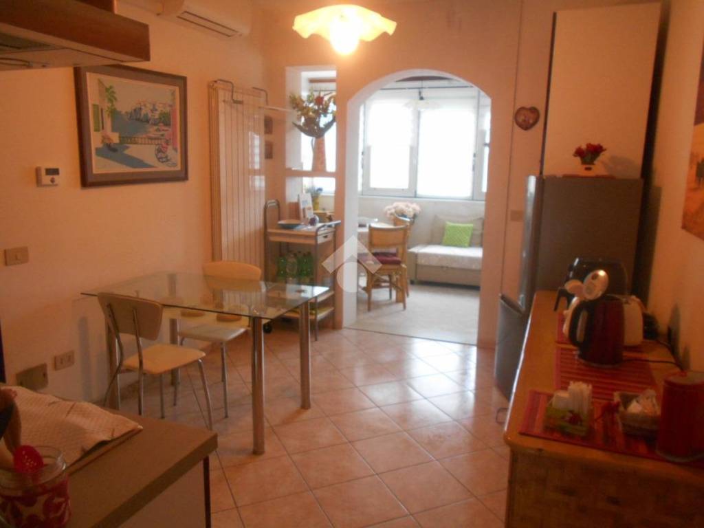 Appartamento a Comacchio in Viale Alfonso la Marmora, 38 - Foto 4