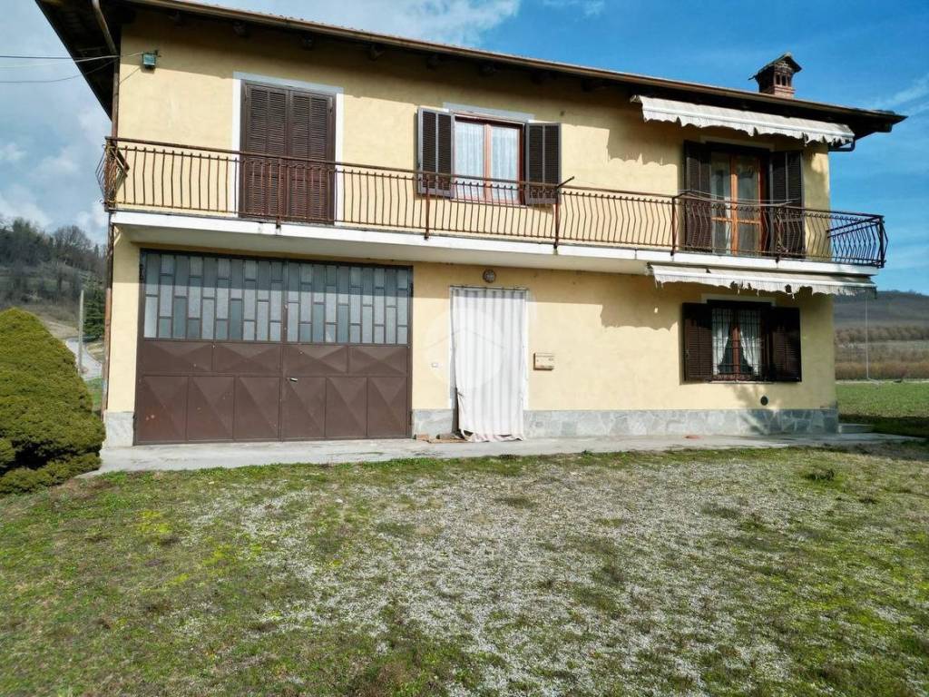 Casa indipendente a Novello in LOCALITA PIANO, 22 - Foto 2