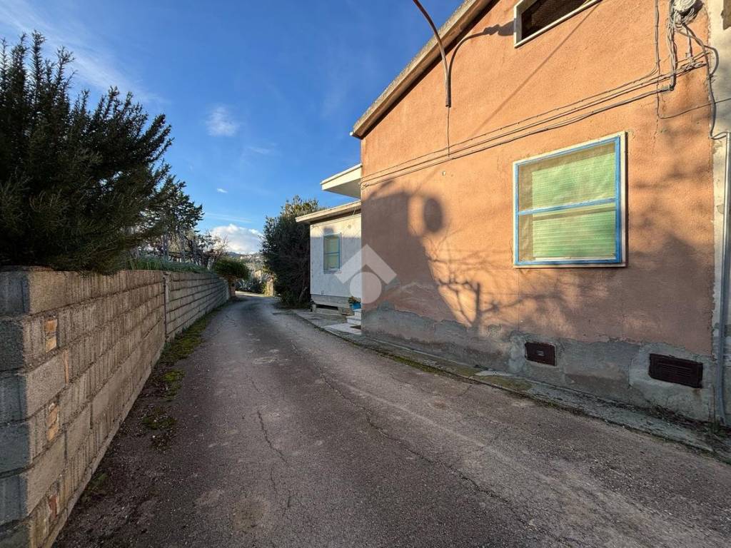Casa indipendente a Cellino attanasio in Contrada Selva, 1 - Foto 5