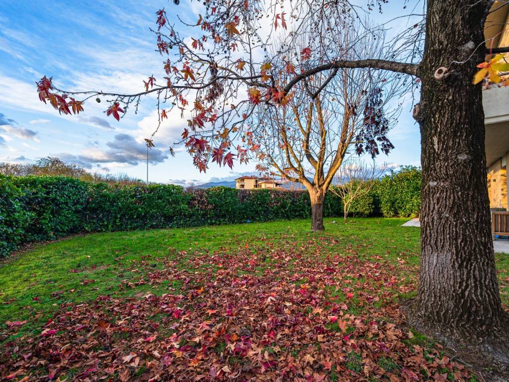 Villa a Agliana in Via Vittorio Bellini - Foto 2