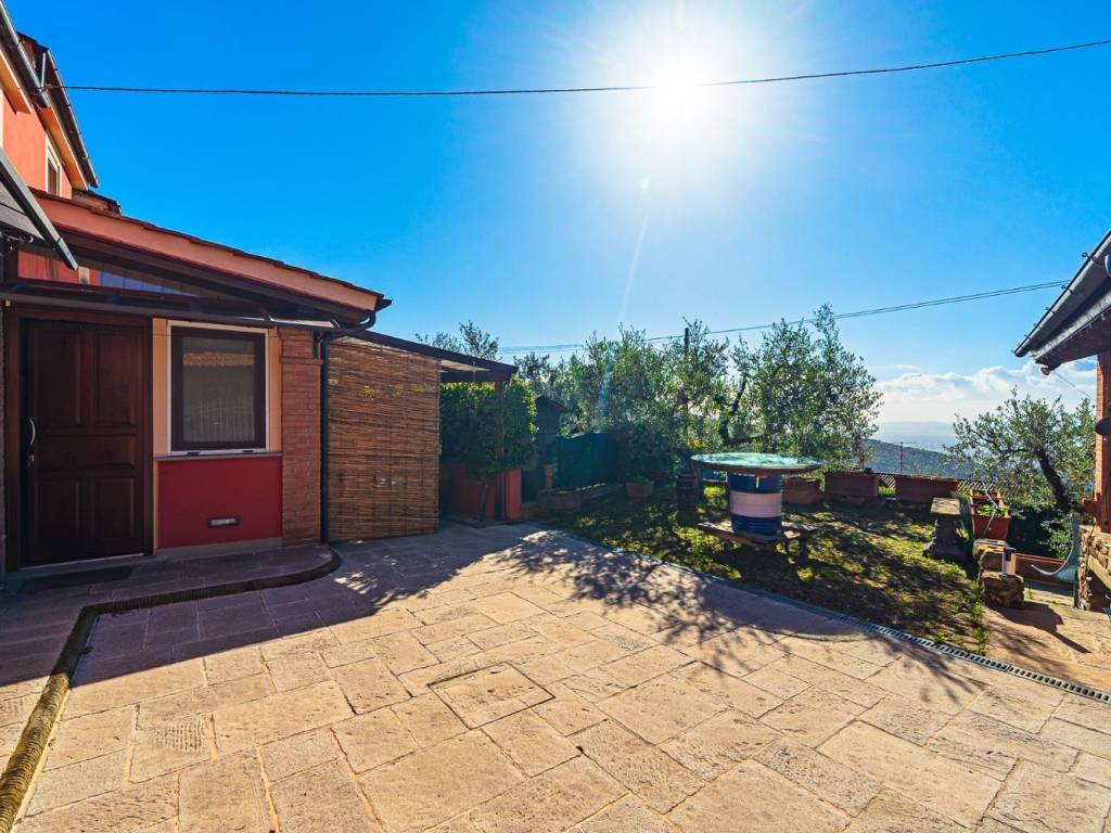 Appartamento a Montale in Via Picchioni e Casellina - Foto 4