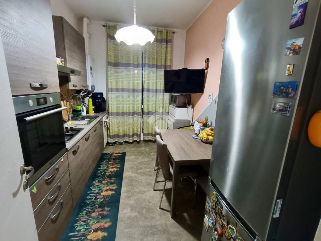 Appartamento a Mantova in Via Leopoldo Pilla - Foto 2