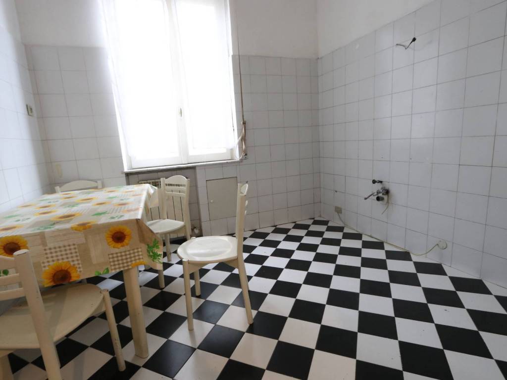 Appartamento a Genova in Via Leonardo Montaldo - Foto 5
