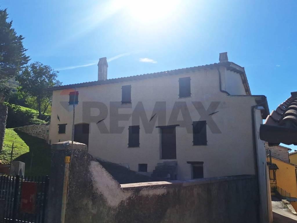 Rustico / casale a Foligno - Foto 5