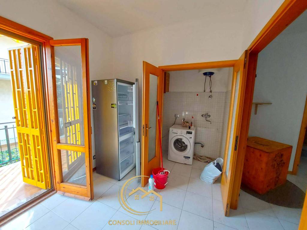 Appartamento a Acireale in Via Provinciale per Riposto - Foto 3