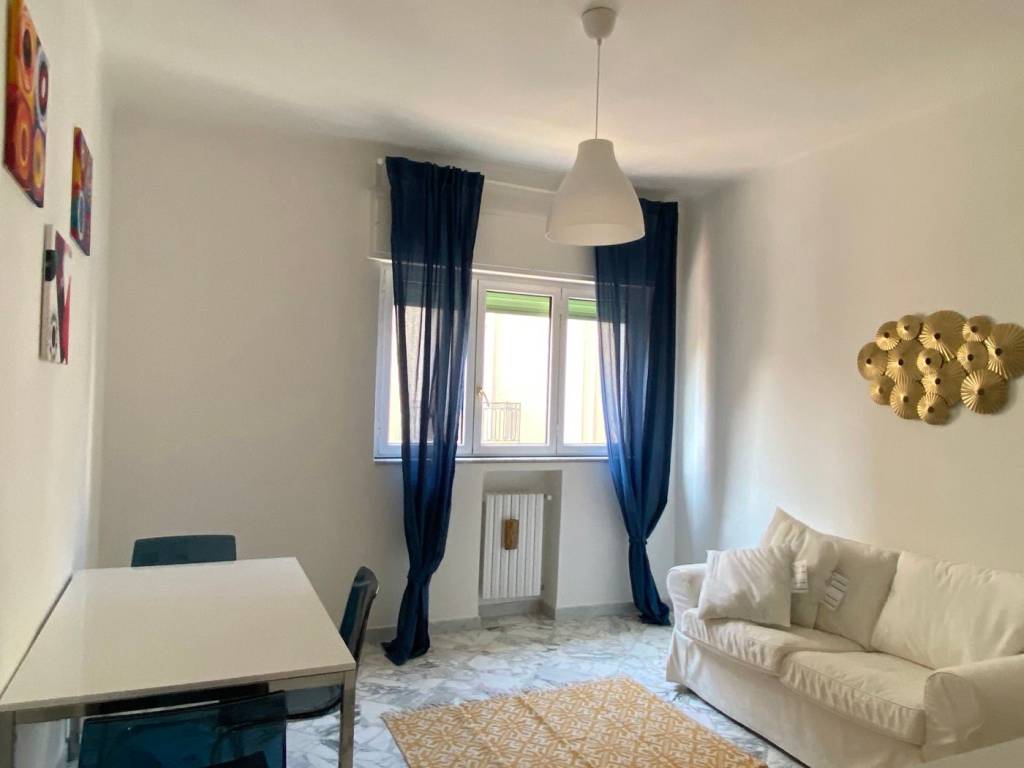 Appartamento a Bari in via giosuè carducci, 5 - Foto 2