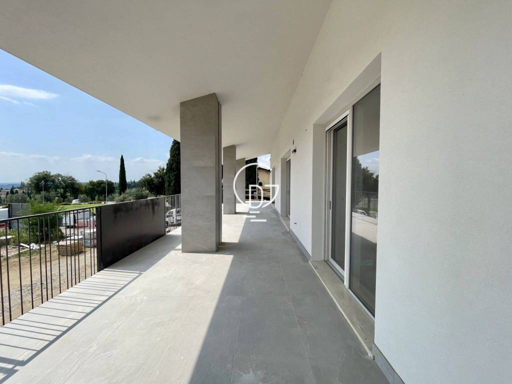 Appartamento a Padenghe sul garda in Via Giovanni Metelli - Foto 2