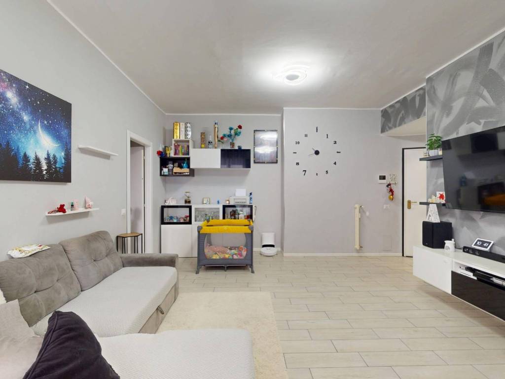 Appartamento a Carate brianza in Viale Mosè Bianchi, 7 - Foto 2