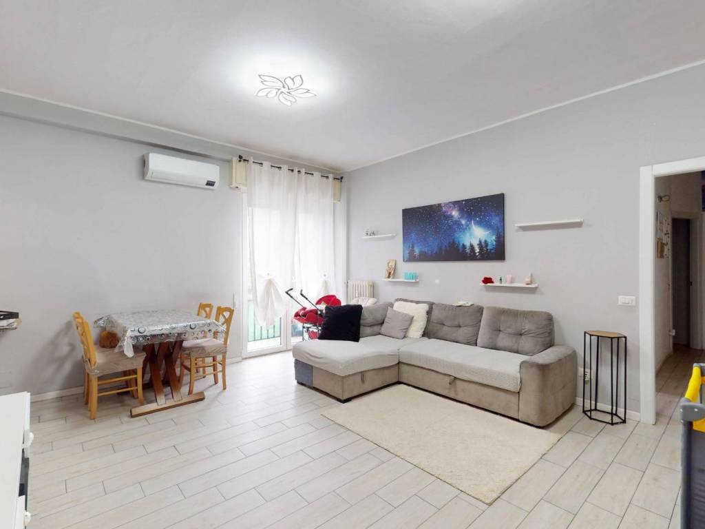 Appartamento a Carate brianza in Viale Mosè Bianchi, 7 - Foto 4