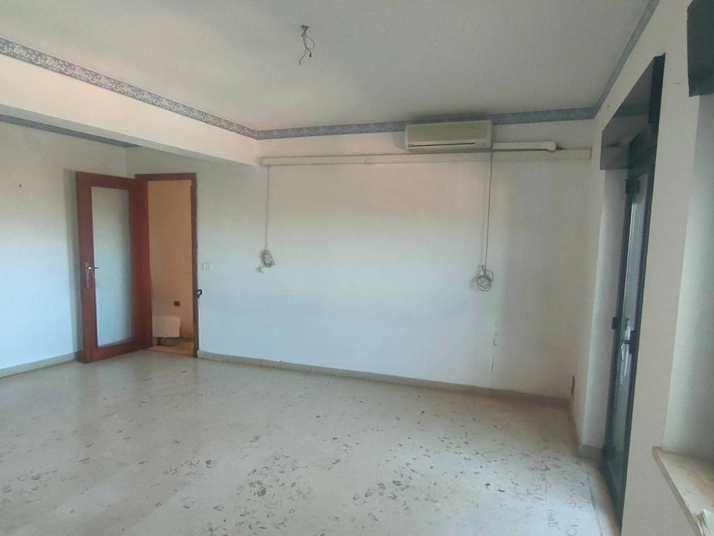 Appartamento a Reggio calabria in Via Arghillà Sud - Foto 5