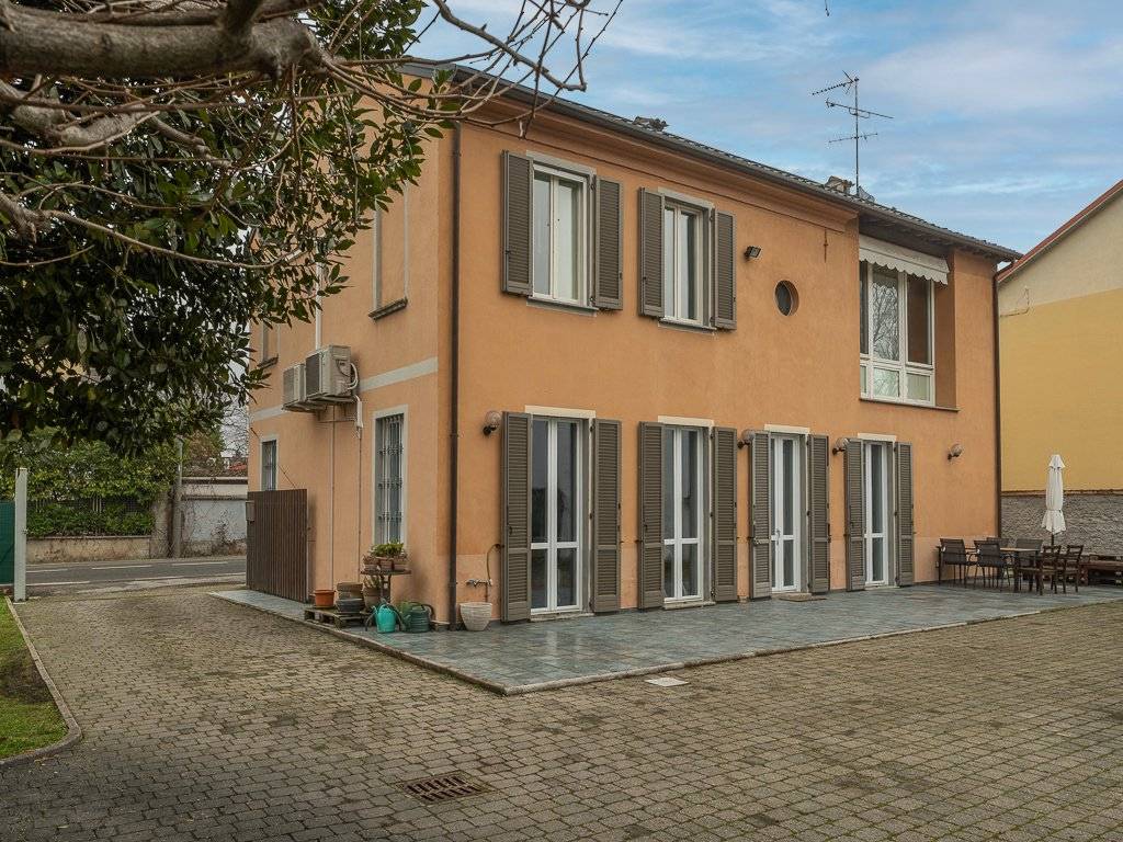 Villa a Rivanazzano terme in Via Guglielmo Marconi, 22 - Foto 2