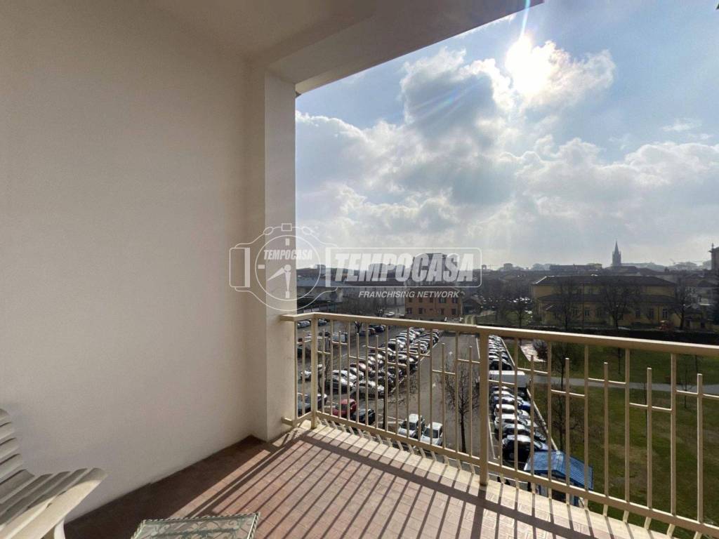 Appartamento a Carmagnola in Viale Giuseppe Garibaldi 13 - Foto 3