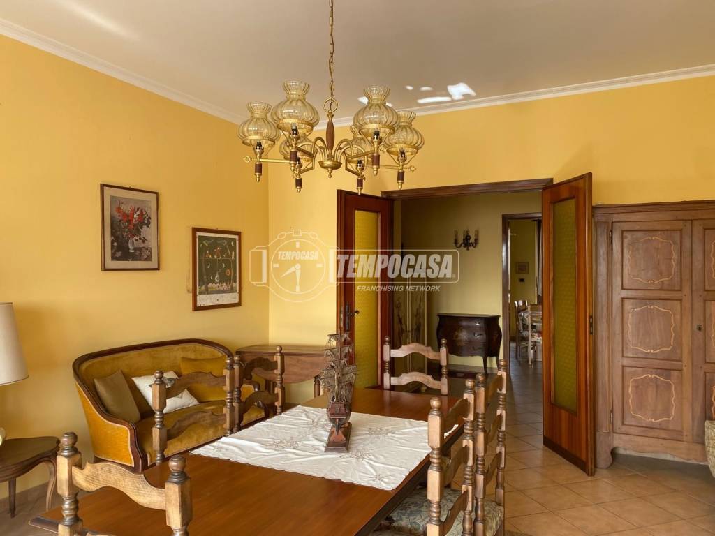 Appartamento a Carmagnola in Viale Giuseppe Garibaldi 13 - Foto 5