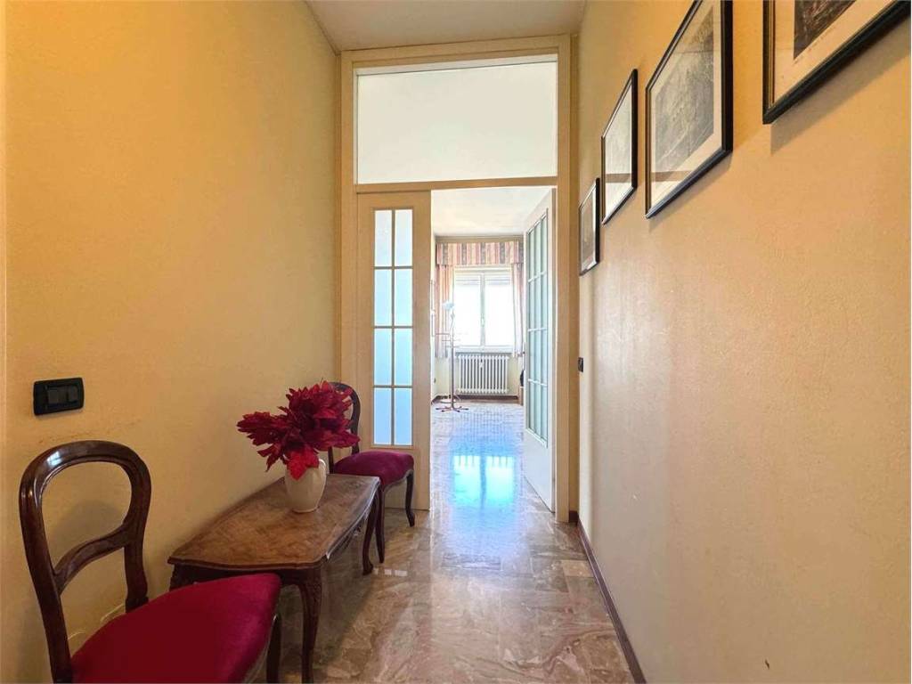 Appartamento a Appiano gentile in via volta, 28 - Foto 3