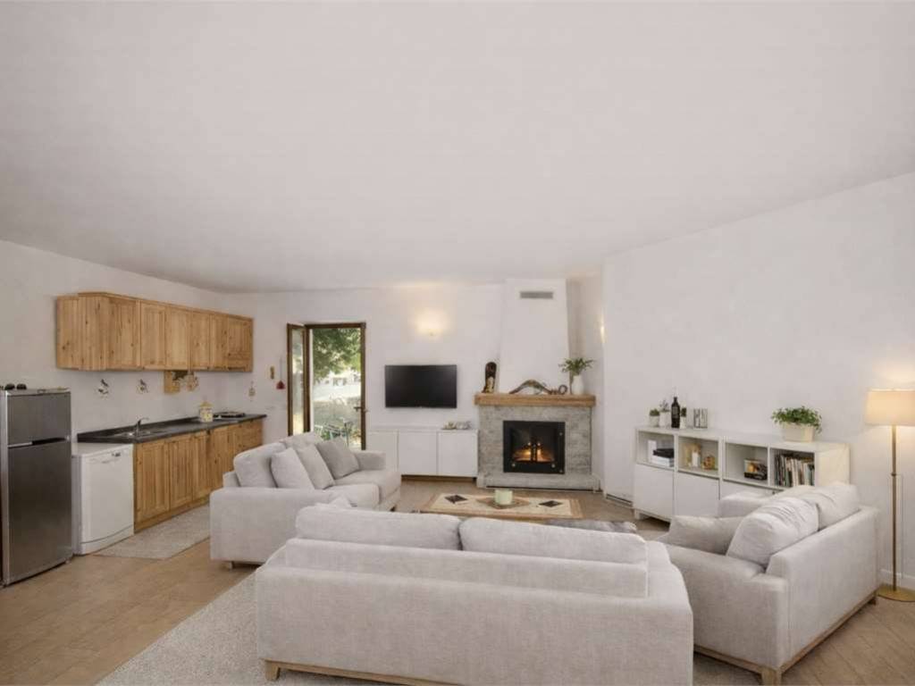 Villa a Mergozzo in Via Bozzetti, 13 - Foto 2