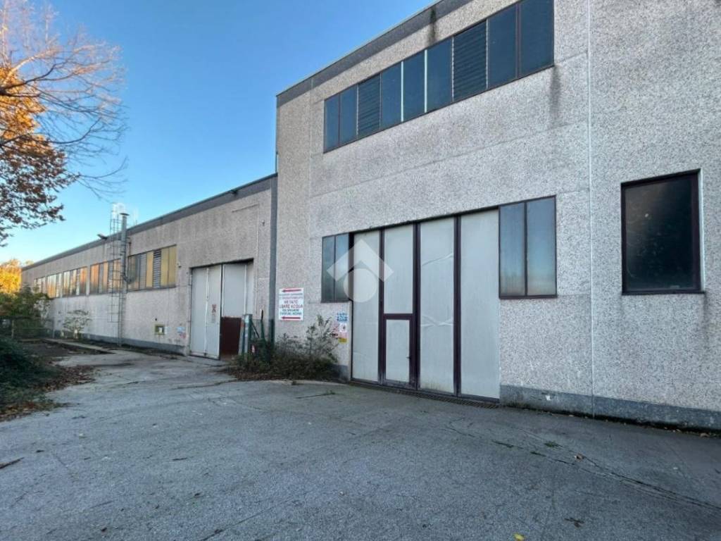 Immobile a Cellatica in Via Industriale - Foto 3