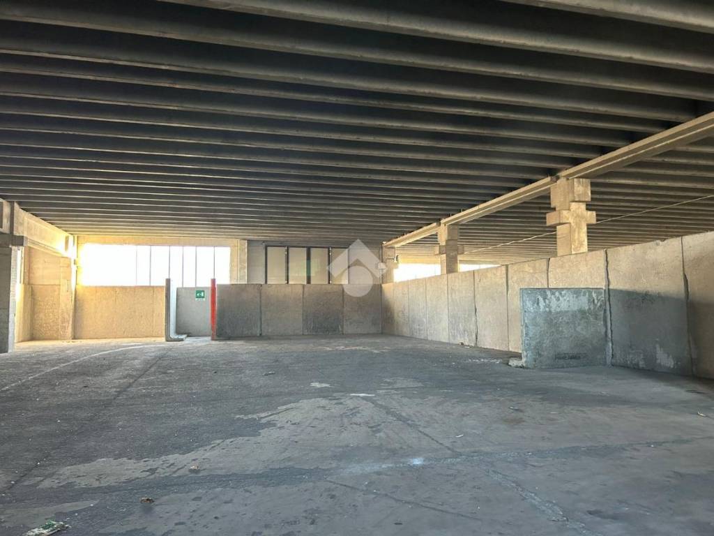 Immobile a Cellatica in Via Industriale - Foto 4