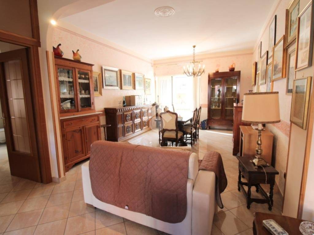 Appartamento a Poggio mirteto in VIALE GIUSEPPE DE VITO, 69 - Foto 4