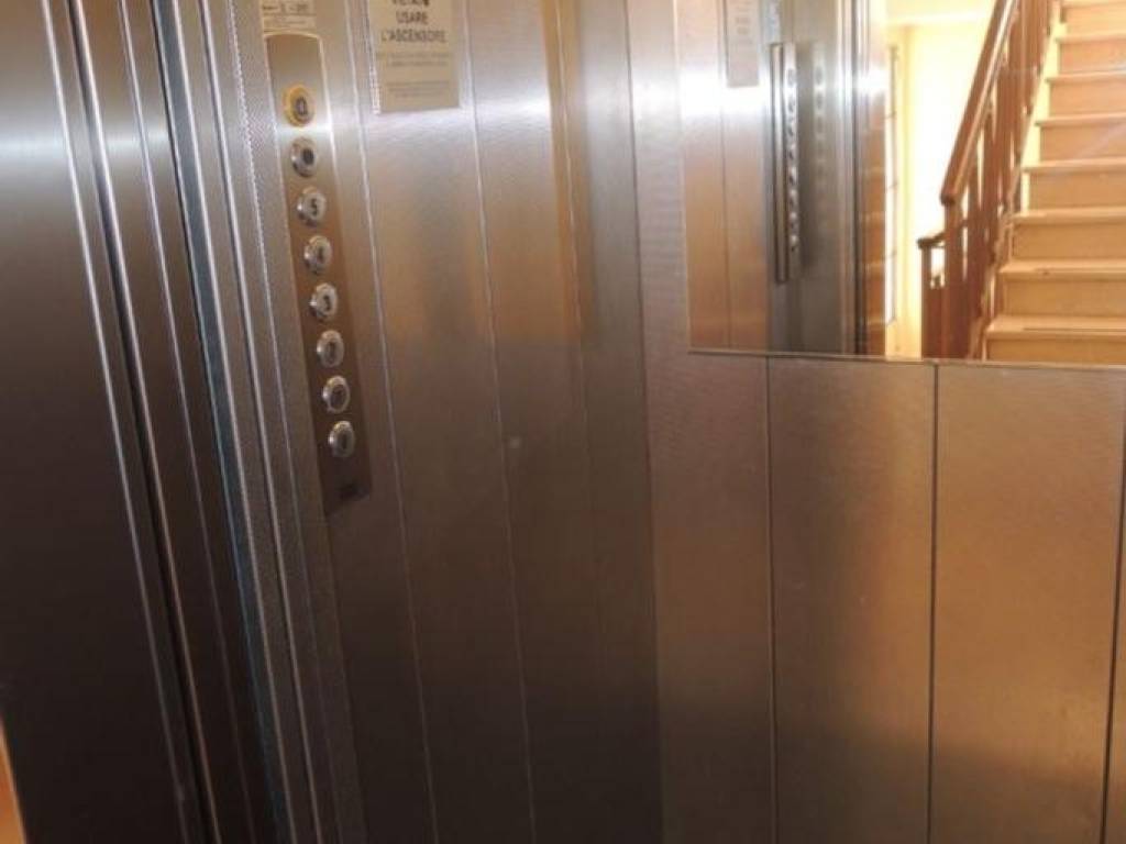 Appartamento a Mantova in Viale Montello - Foto 3