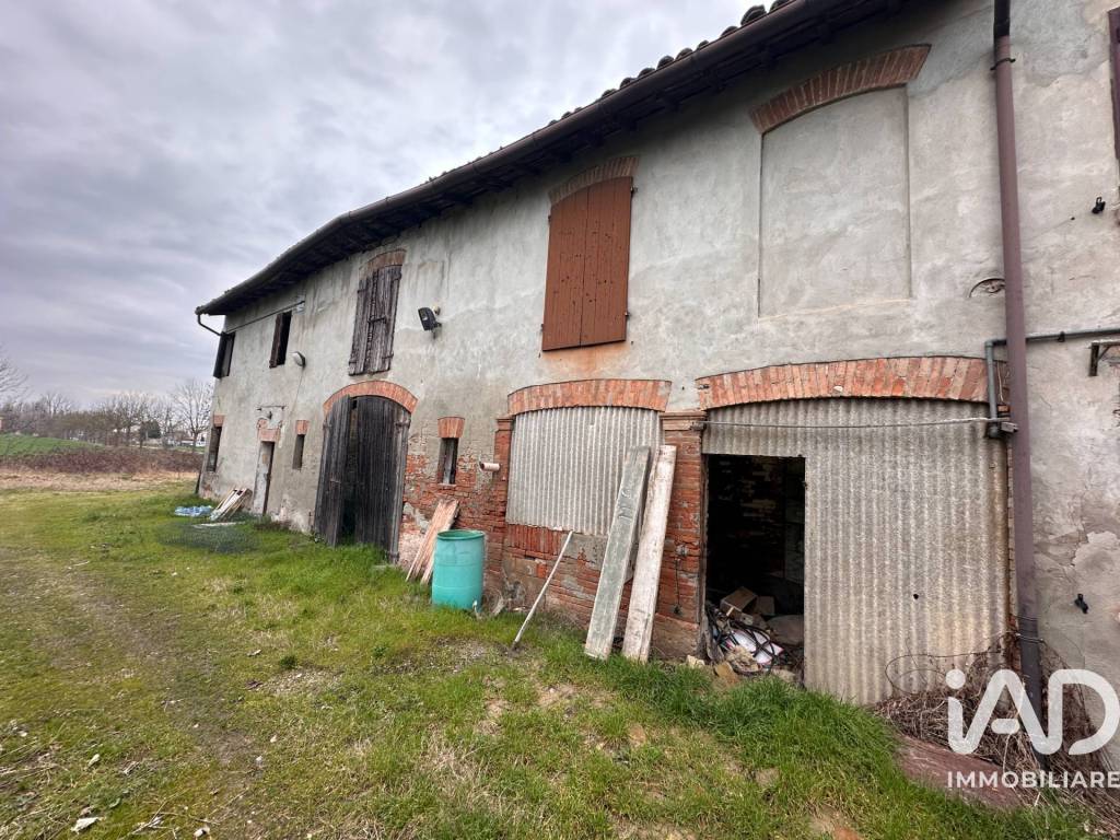 Villa a Mirandola in Via cavo, 41 - Foto 3