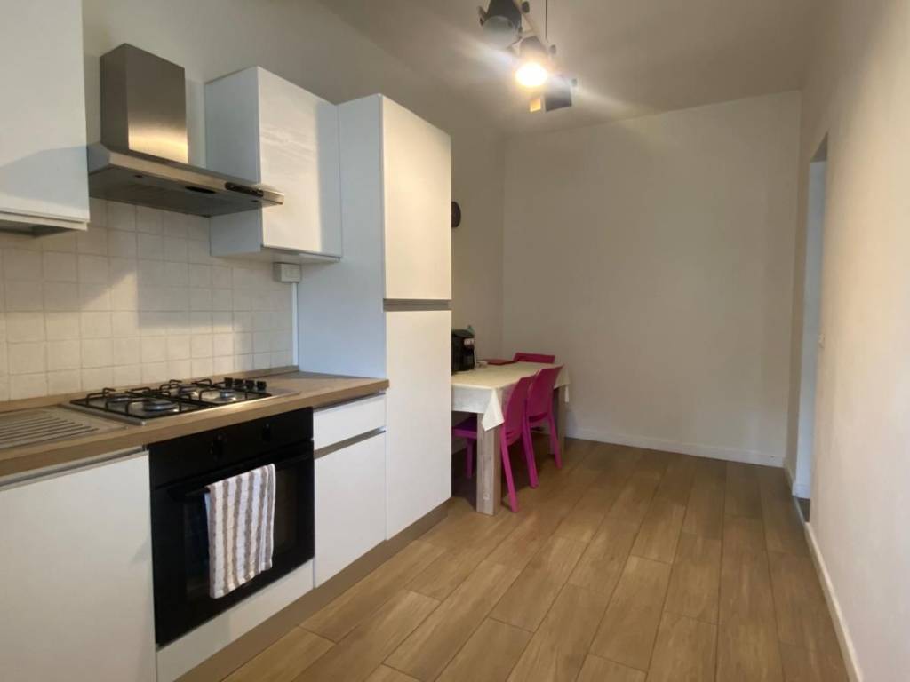 Appartamento a Schio in Via Alfredo Baccarini, 29 - Foto 4