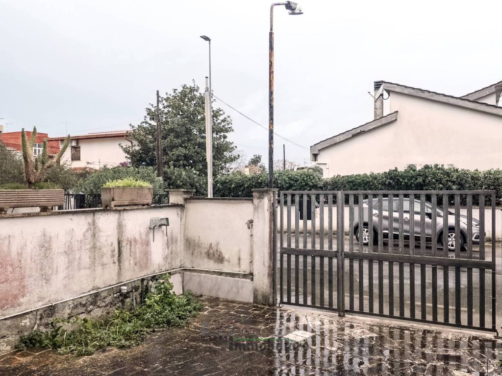 Appartamento a Ardea in Viale dei Tassi, 59 - Foto 4