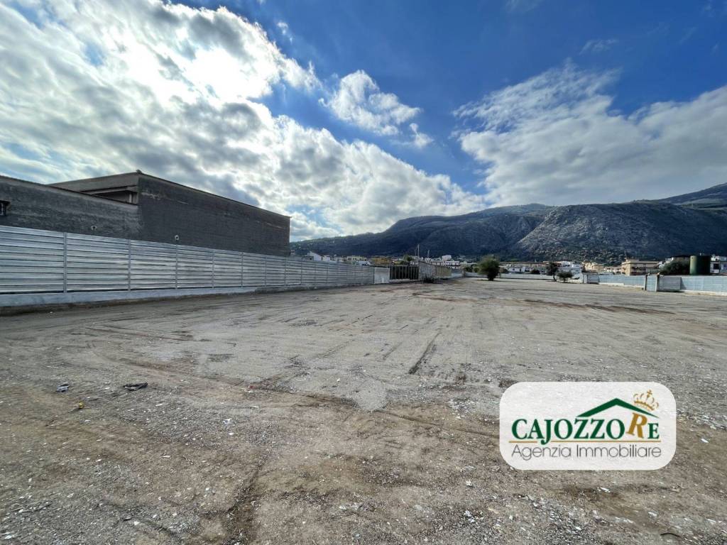 Terreno a Palermo in Via Giuseppe Lanza di Scalea - Foto 2