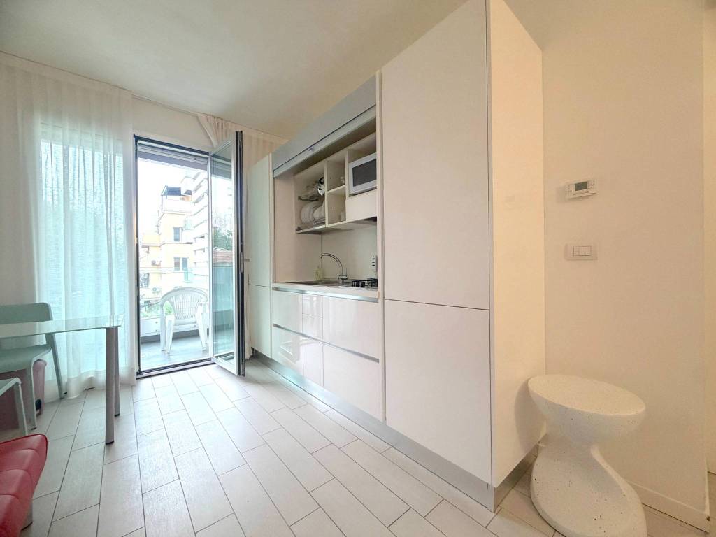 Appartamento a Rimini in Viale Regina Margherita - Foto 2