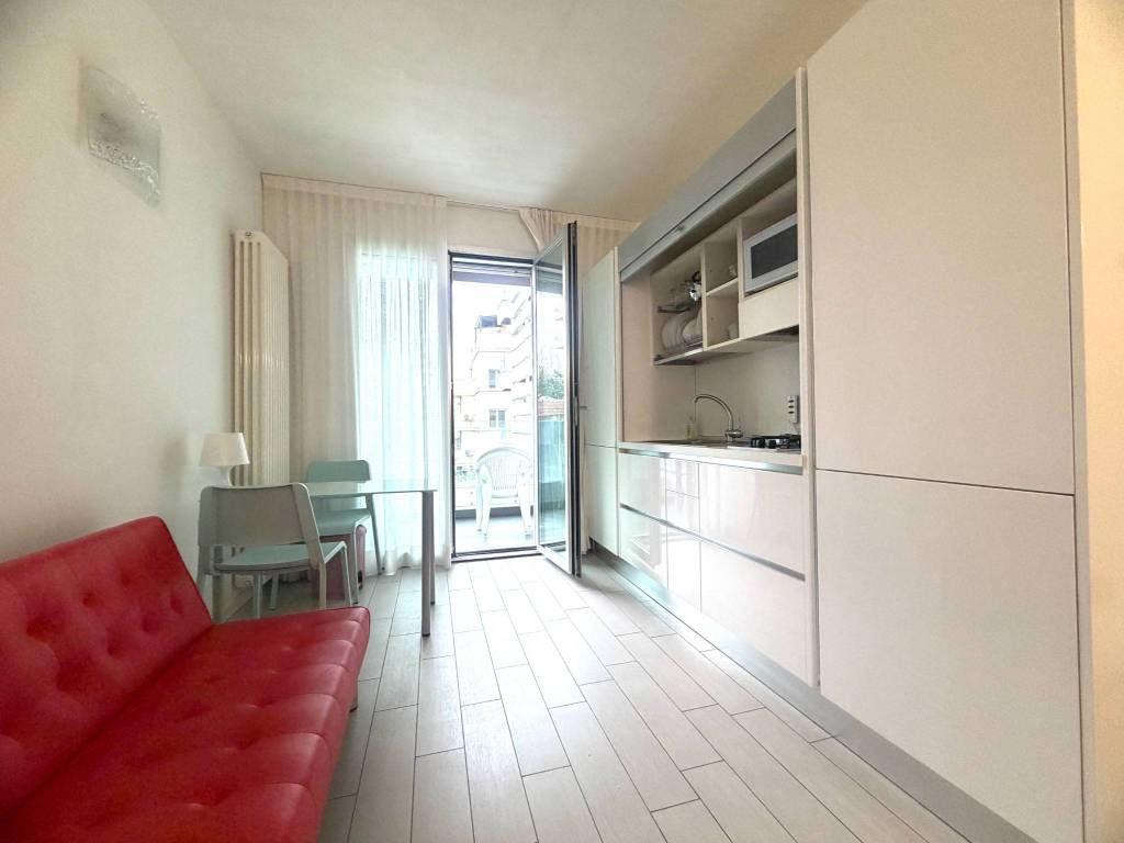 Appartamento a Rimini in Viale Regina Margherita - Foto 4