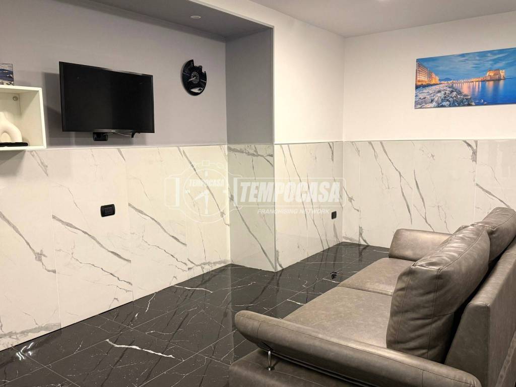 Appartamento a Napoli in Via San Attanasio 60 - Foto 3