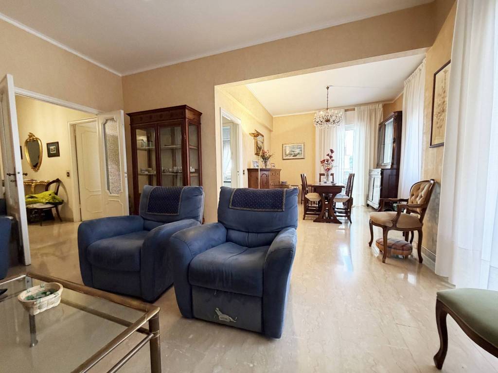 Appartamento a Genova in Via Cesare Cabella, 26 - Foto 3