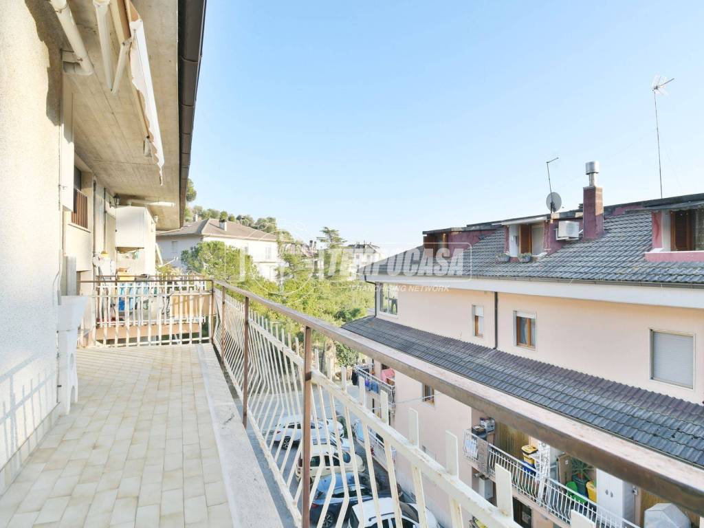 Appartamento a Castorano in Via del Sole - Foto 3